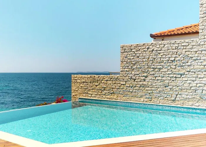 Oleander By Interhome